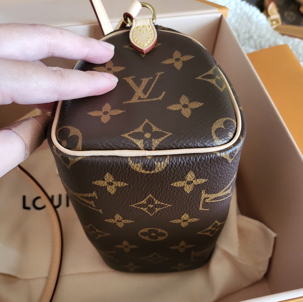 New authentic Louis Vuitton Nano Speedy - Picture 13 of 13